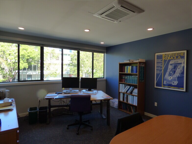 More Photos Of 3640 Grand Ave, Oakland Office For Sale