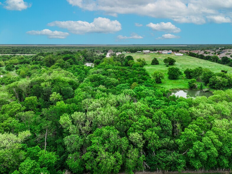 More Photos Of 10945 State Highway 78, Lavon Self Storage For Sale