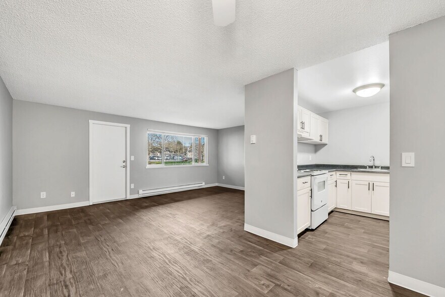 More Photos Of 10200 SW Conestoga Dr, Beaverton Multifamily For Sale