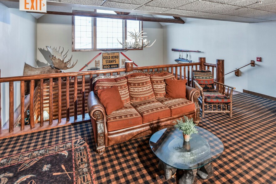 More Photos Of 1100 Imperial Ave, Rothschild Hotel For Sale