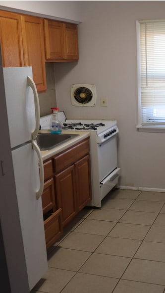 More Photos Of 325 Grantwood Blvd, Palisades Park Apartments For Sale