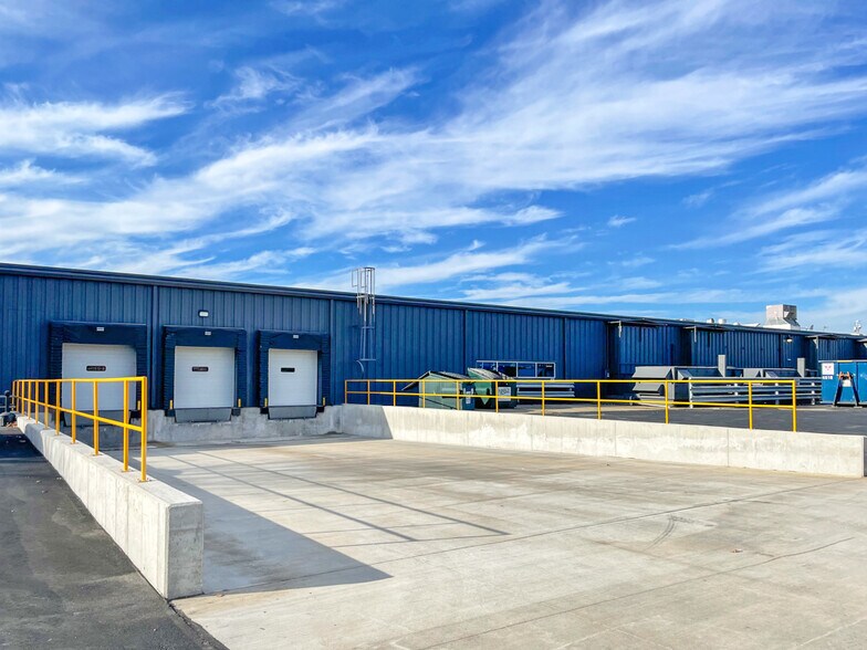 More Photos Of 5995 Mayfair Rd, North Canton Industrial For Lease