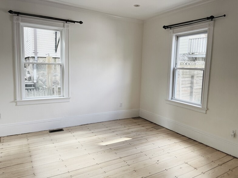 More Photos Of 8 White Ave, Chestnut Hill Multifamily For Sale