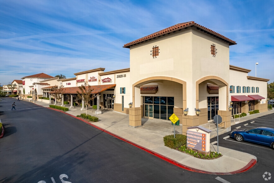 More Photos Of 25450 The Old Rd, Valencia Unknown For Lease