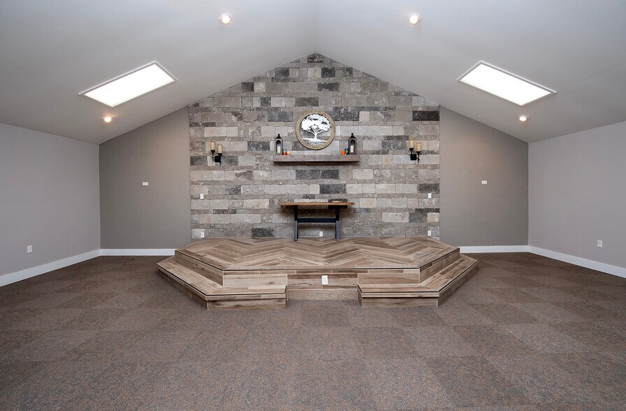 More Photos Of 148 W FM 487, Jarrell Religious Facility For Sale