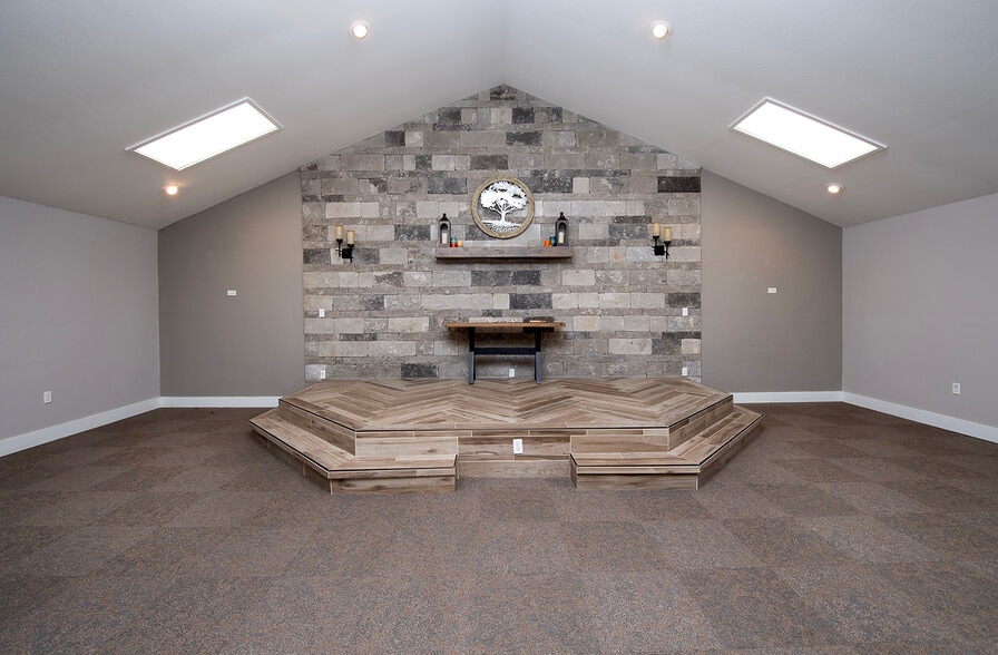 More Photos Of 148 W FM 487, Jarrell Religious Facility For Sale