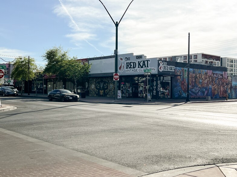 More Photos Of 1300 S Main St, Las Vegas Freestanding For Lease
