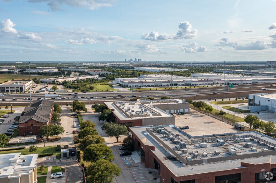 More Photos Of 3800 Sandshell Dr, Fort Worth Office For Lease
