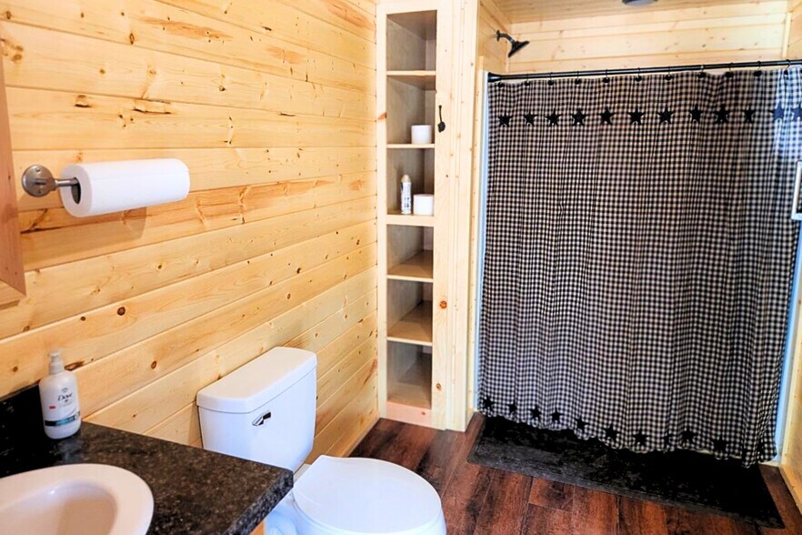 More Photos Of 4756 US Highway 82, Bells Manufactured Housing Mobile Home Park For Sale