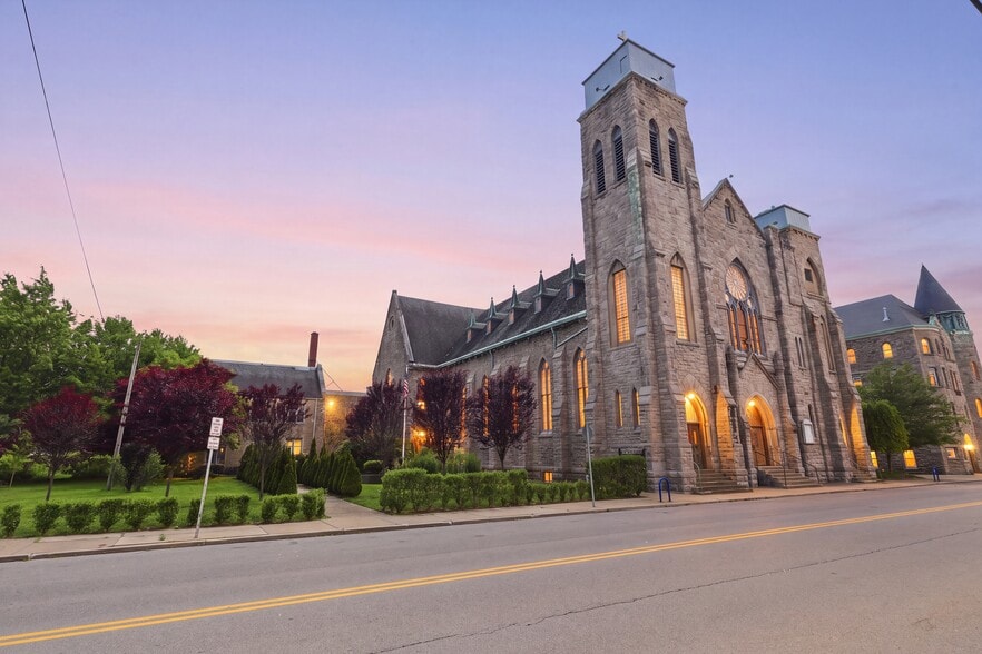 Primary Photo Of 193 Elk St, Buffalo Religious Facility For Sale