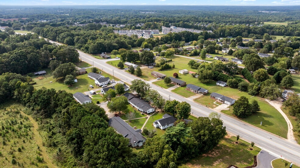 More Photos Of 4026 Moore Duncan Hwy, Moore Assisted Living For Sale