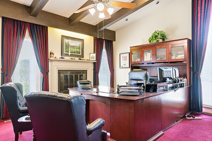 More Photos Of 2001-2007 Kinvara Dr, Pittsburgh Office For Sale