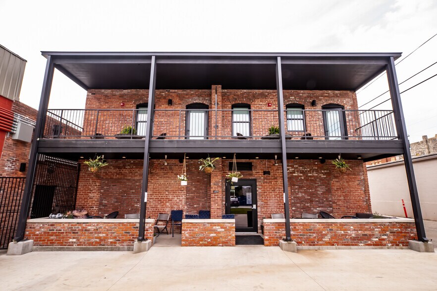 More Photos Of 315 S Trenton Ave, Tulsa Office For Lease