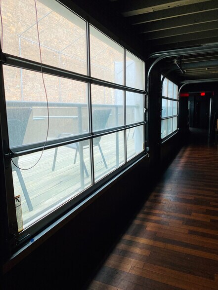 More Photos Of 1299 W 9th St, Cleveland Bar For Sale