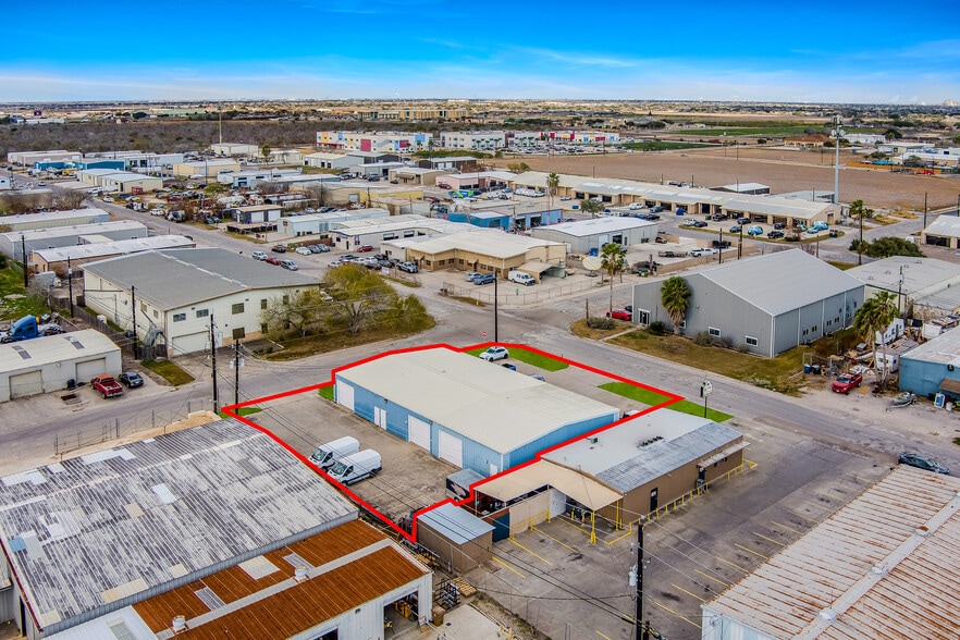More Photos Of 3801 Saturn Rd, Corpus Christi Warehouse For Sale