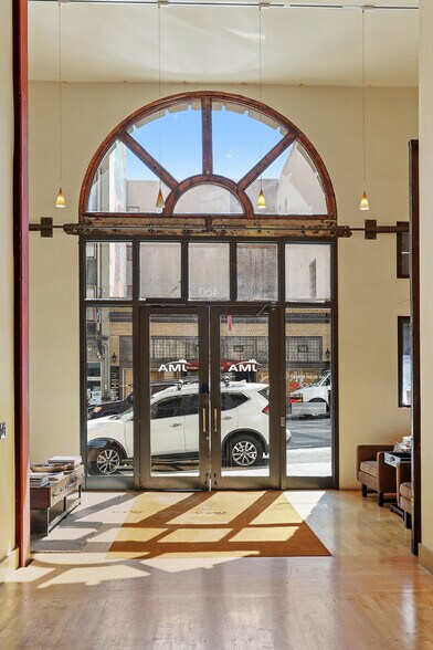More Photos Of 460 Bush St, San Francisco Office For Lease