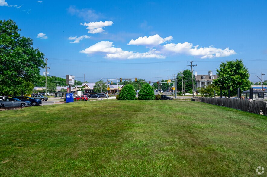 More Photos Of 8737 Richmond Hwy, Alexandria Land For Lease