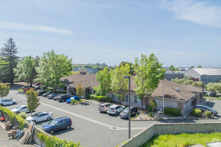 More Photos Of 135 Camino Dorado, Napa Office For Sale