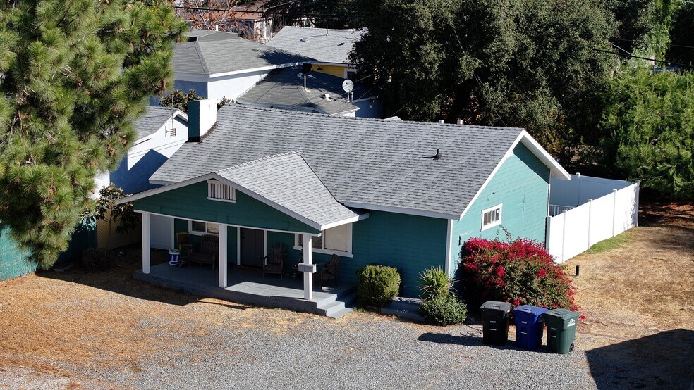 More Photos Of 1736-1740 N Sierra Bonita Ave, Pasadena Office Residential For Sale