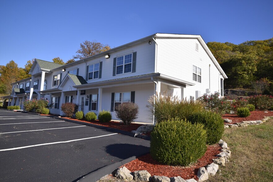 More Photos Of 7204 Executive Pky, House Springs Medical For Lease