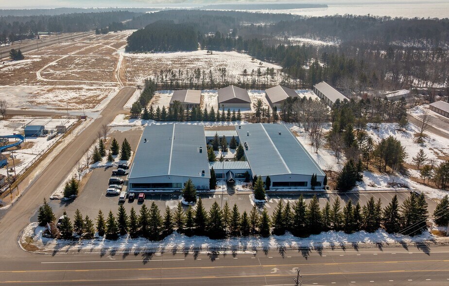 Primary Photo Of 23973 S Hazelwood Dr, Nisswa Flex For Sale