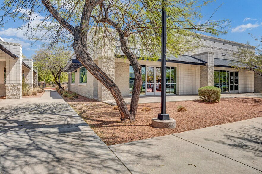 More Photos Of 15276 W Brookside Ln, Surprise Medical For Lease