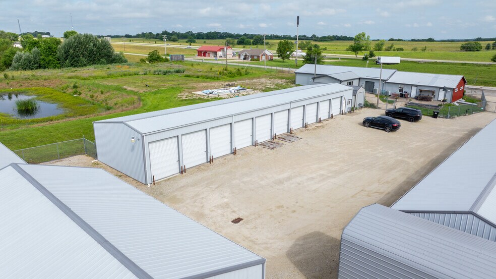 More Photos Of 10501 Old Highway 54, Eugene Self Storage For Sale