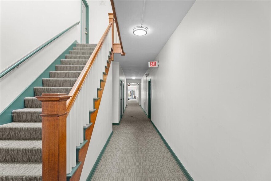 More Photos Of 630 S Cochran Ave, Los Angeles Apartments For Sale