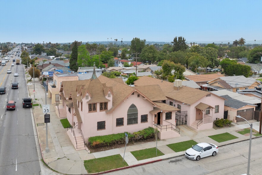 More Photos Of 1101 W Florence Ave, Los Angeles Religious Facility For Sale