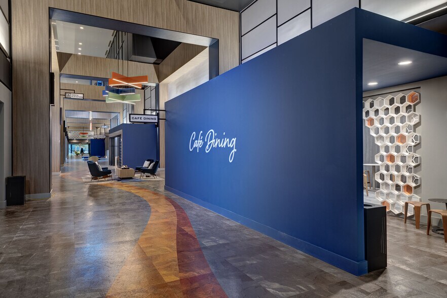 More Photos Of 14841 N Dallas Pky, Addison Office For Lease