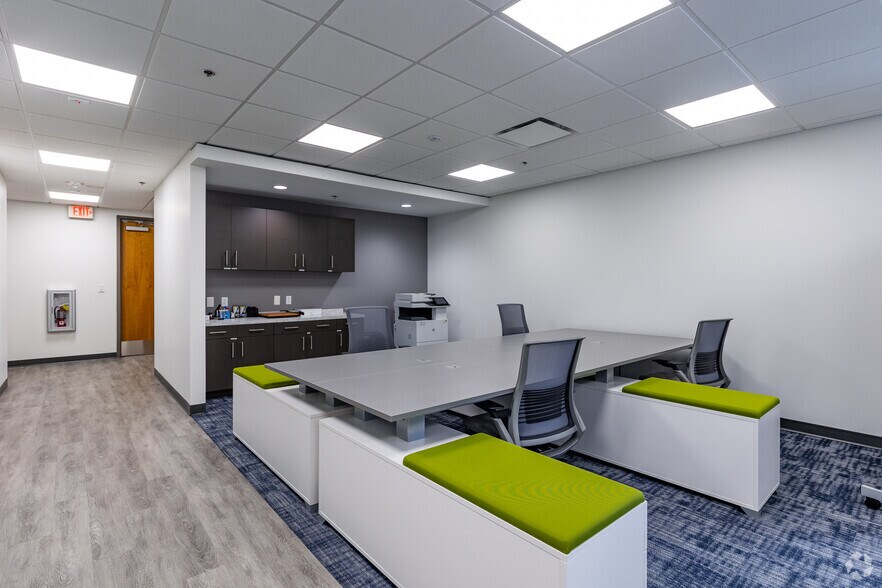More Photos Of 4715 Data Ct, Orlando Office For Sale