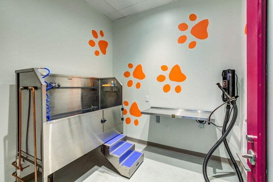 More Photos Of 190 Pleasant St, Malden Apartments For Lease