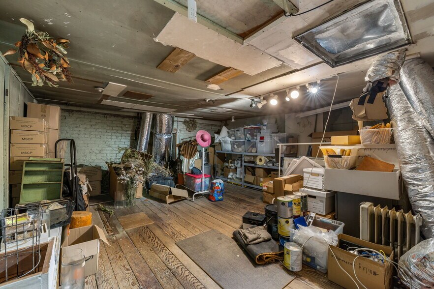 More Photos Of 435 Main St, Placerville Storefront For Sale