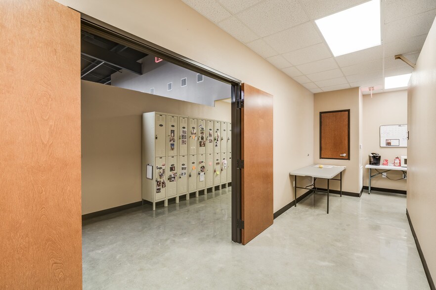 More Photos Of 23750 FM 1314 Rd, Porter Office For Sale