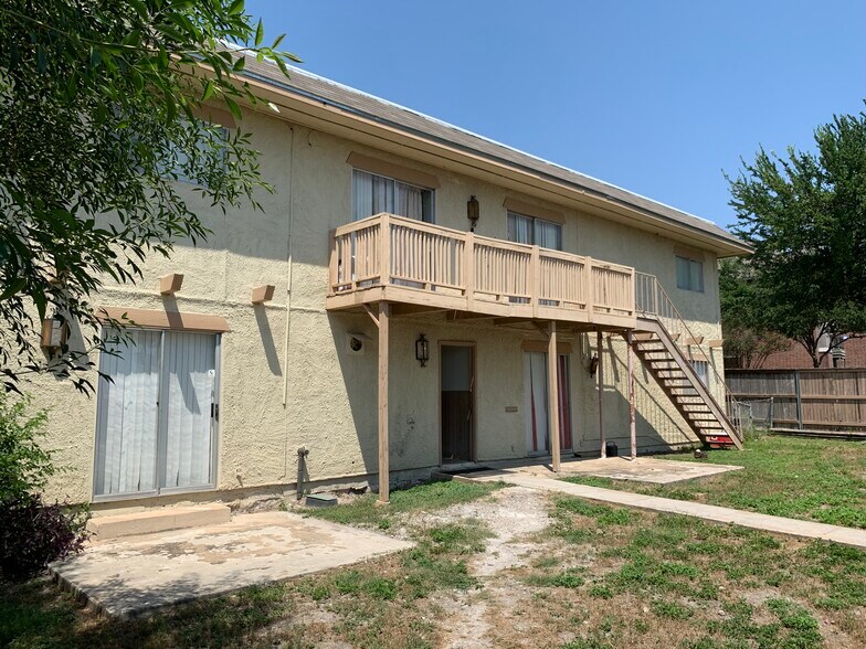 More Photos Of 10806 Baltic Dr, San Antonio Apartments For Sale