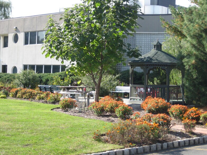 More Photos Of 1 Deer Park Dr, Monmouth Junction Unknown For Lease