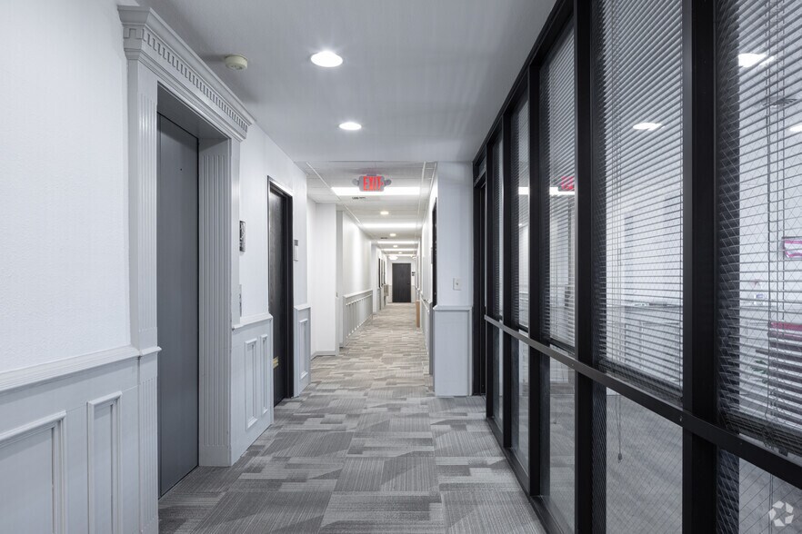 More Photos Of 15200 E Girard Ave, Aurora Medical For Lease