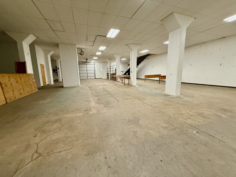 More Photos Of 1298 Spruce St, Easton Light Manufacturing For Lease