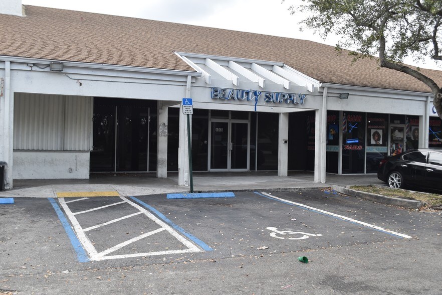 More Photos Of 4040 SW 69th Ave, Miramar Freestanding For Sale