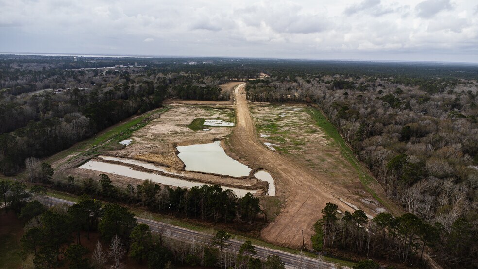 More Photos Of Highway 61, Hankamer Land For Sale