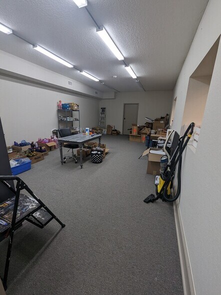 More Photos Of 105 S Ponce de Leon Blvd, Saint Augustine Loft Creative Space For Lease