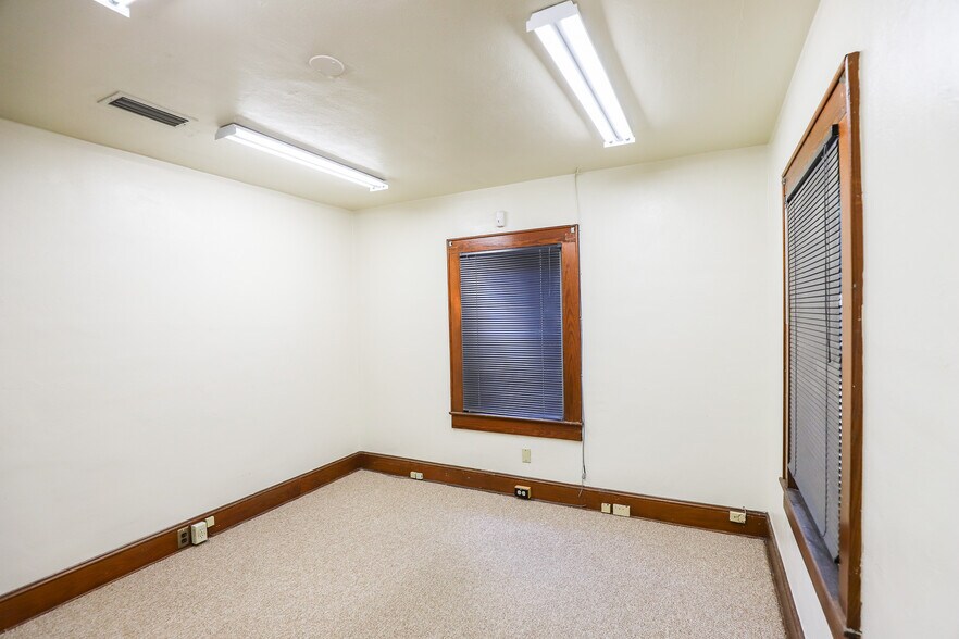 More Photos Of 1234 NW 14th Ave, Gainesville Medical For Lease