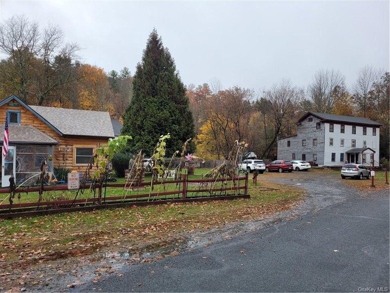More Photos Of 12 River Rd, Barryville Apartments For Sale
