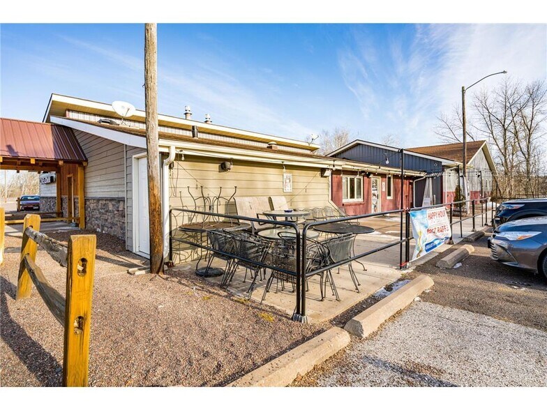 More Photos Of 4654 County Highway 61 hwy, Moose Lake Specialty For Sale