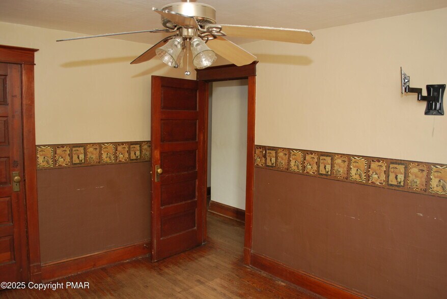 More Photos Of 630 N Courtland St, East Stroudsburg Multifamily For Sale