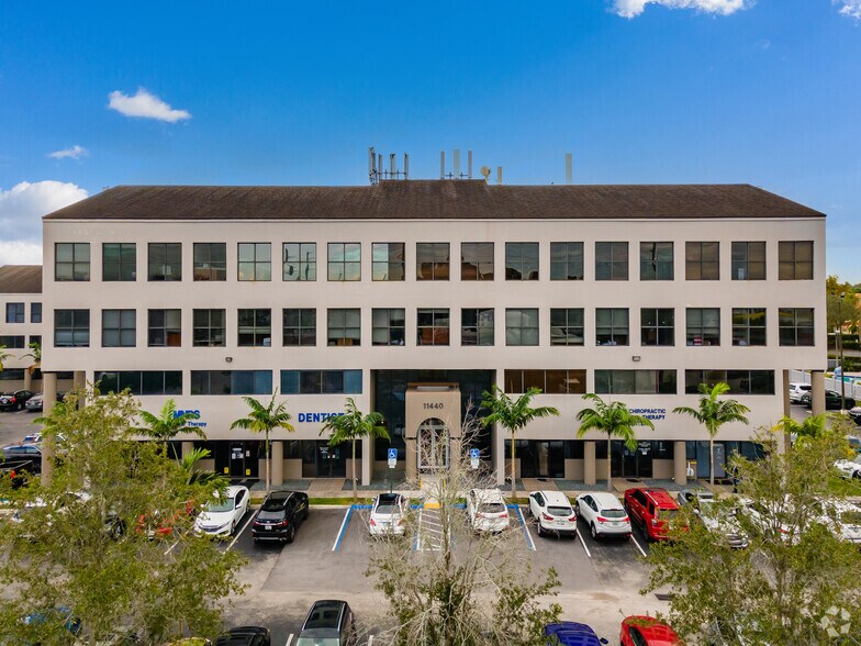 More Photos Of 11400-11440 N Kendall Dr, Miami Unknown For Lease