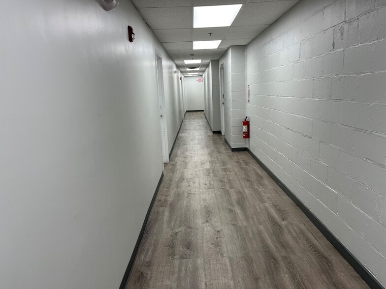 More Photos Of 200 Dexter Ave, Watertown Medical For Lease