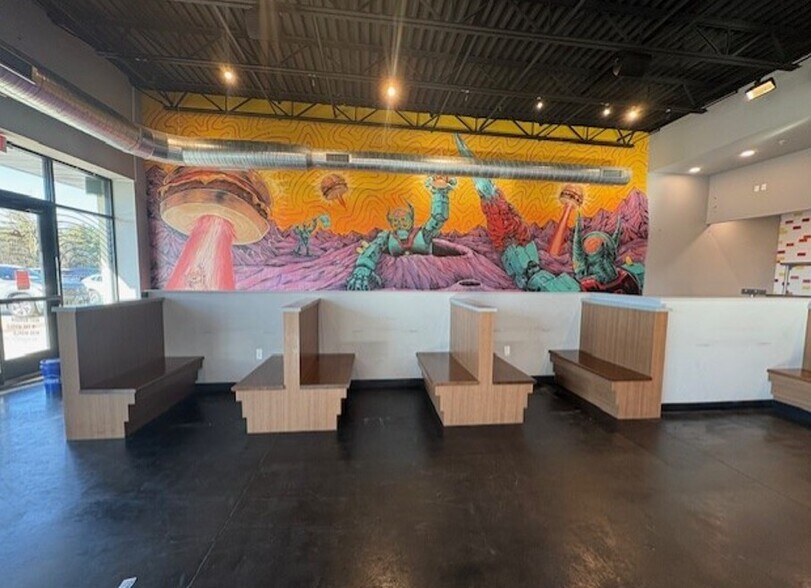 More Photos Of 6147 Trace Parkway Dr, Edwardsville General Retail For Lease