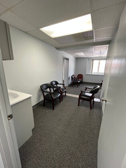 More Photos Of 29111 Harper Ave, Saint Clair Shores Office For Lease