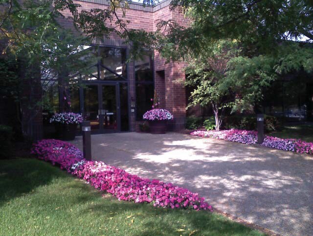 More Photos Of 12400 Portland Ave, Burnsville Office Residential For Lease